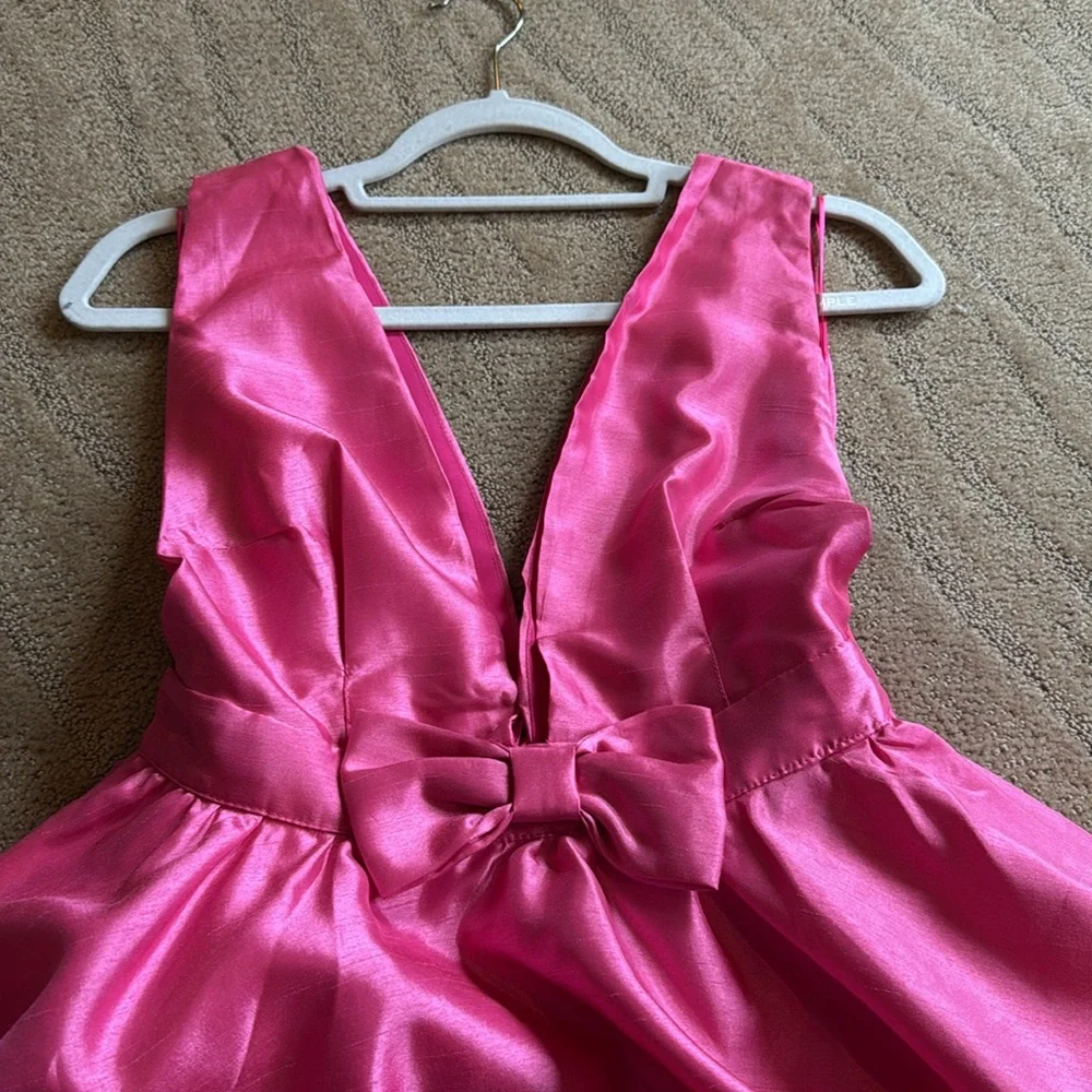 Mable Wrenley Bow‎ Detail Bubble Hem Mini Dress - Picture 12 of 17